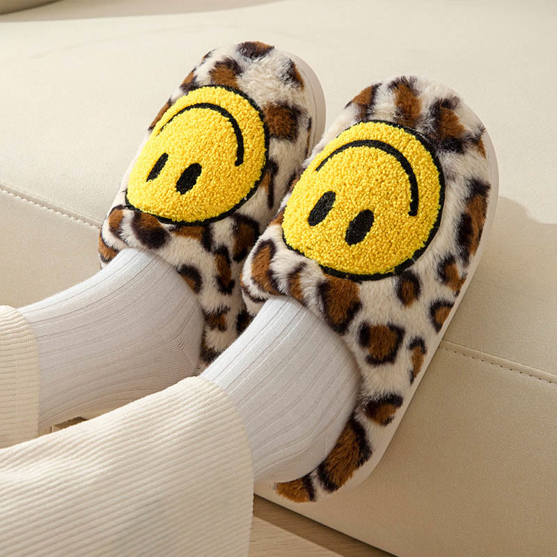 Plus Size Yellow Smiley Face Slippers