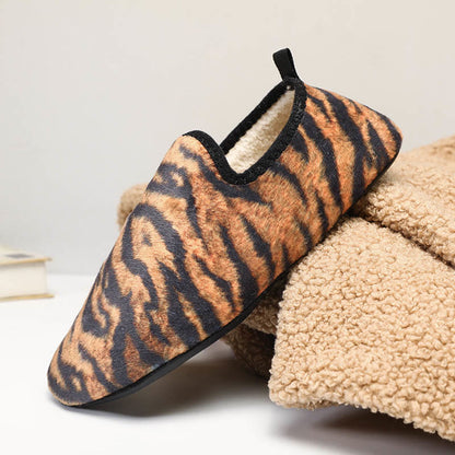 Plus Size Tiger Slipper Socks