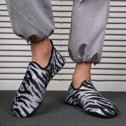 Plus Size Tiger Slipper Socks