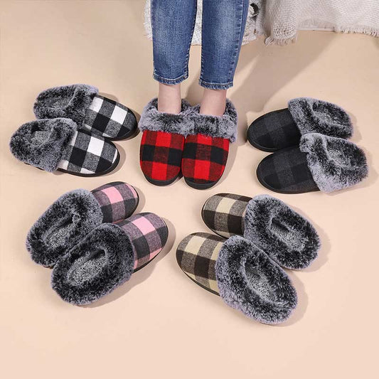 Plus Size Grid Slippers