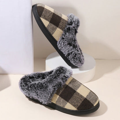 Plus Size Grid Slippers