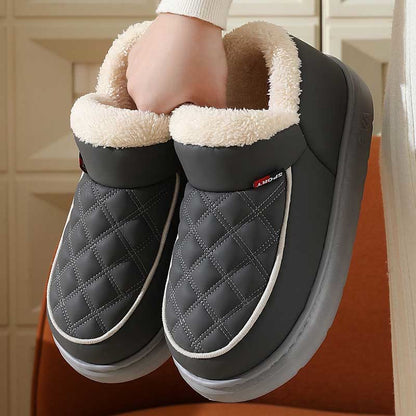 Plus Size Grid Slippers