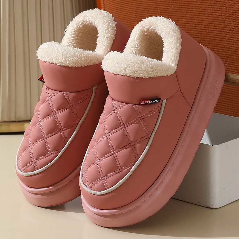 Plus Size Grid Slippers