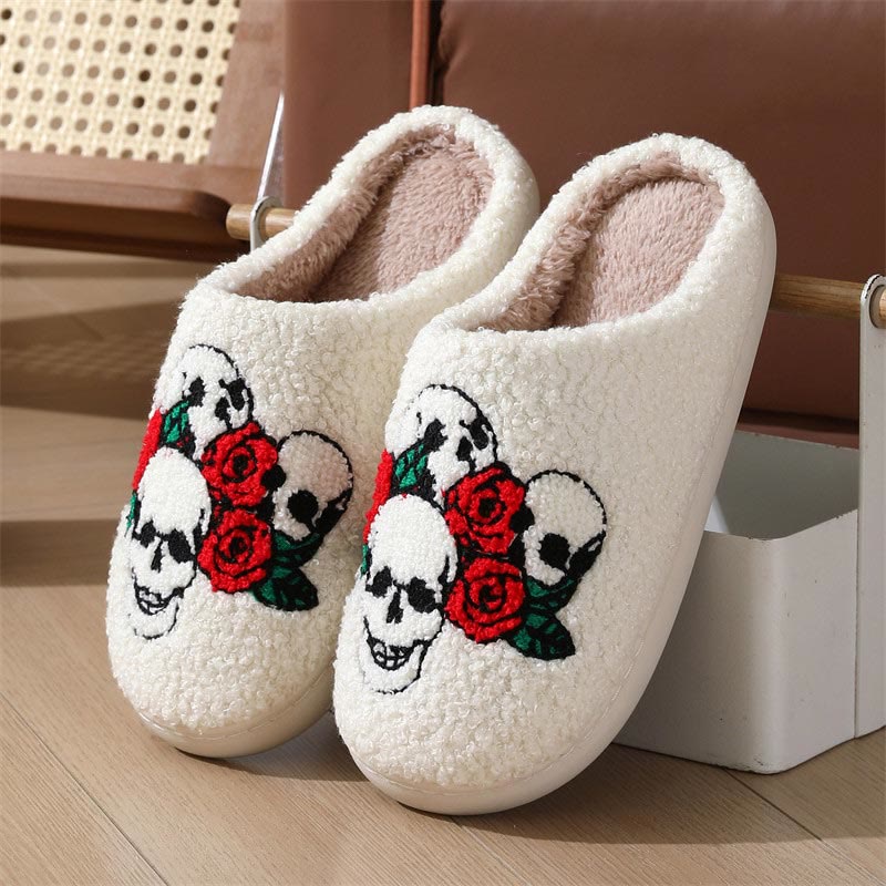 Plus Size Bat Skull Slippers