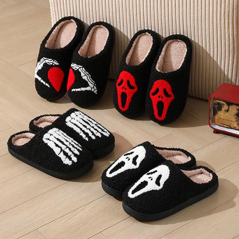 Plus Size Ghost Face Hand Heart Slippers