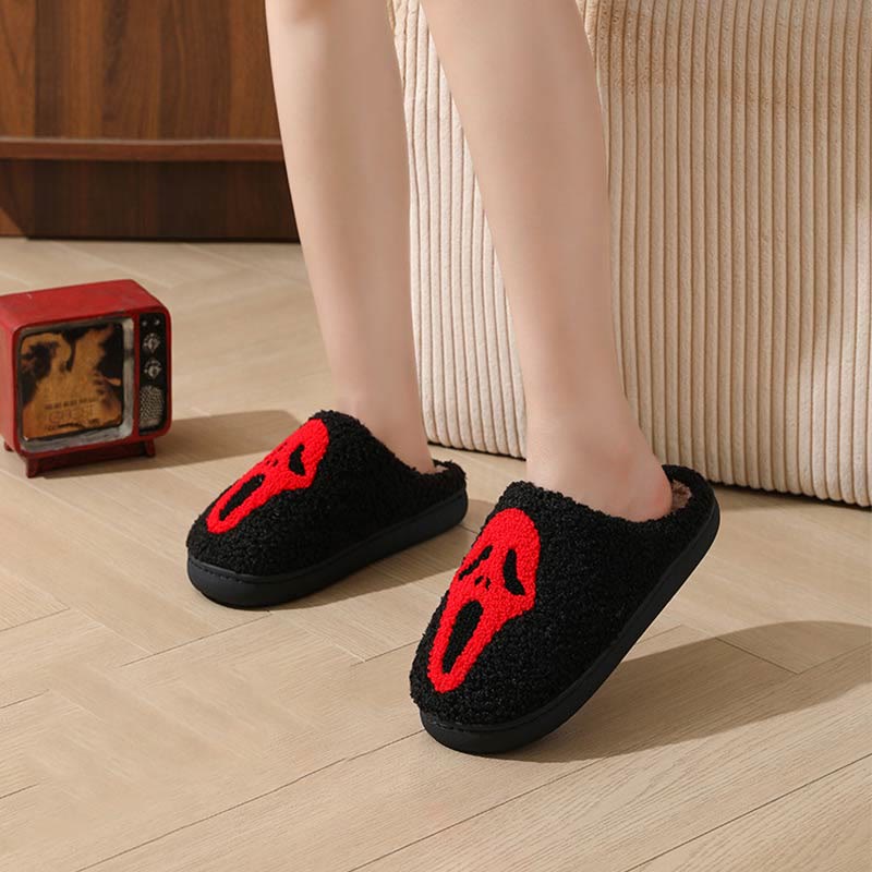 Plus Size Ghost Face Hand Heart Slippers