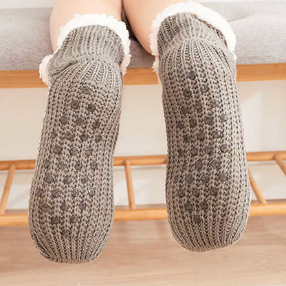 Plus Size V Snowflake Shaped Slipper Socks