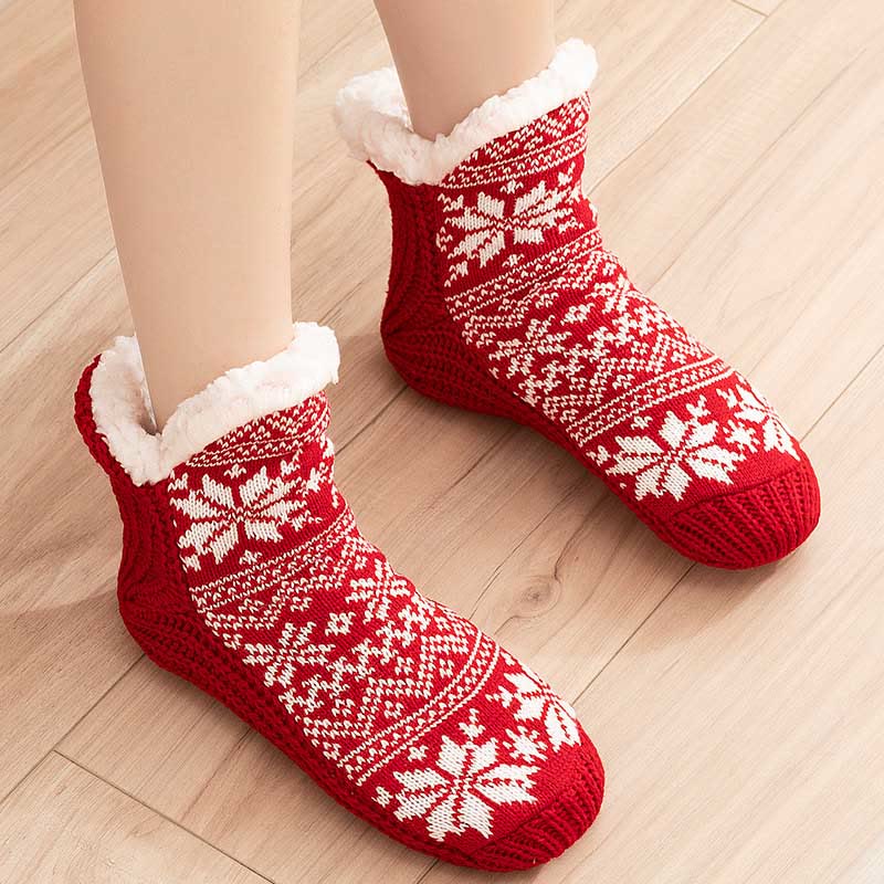 Plus Size V Snowflake Shaped Slipper Socks