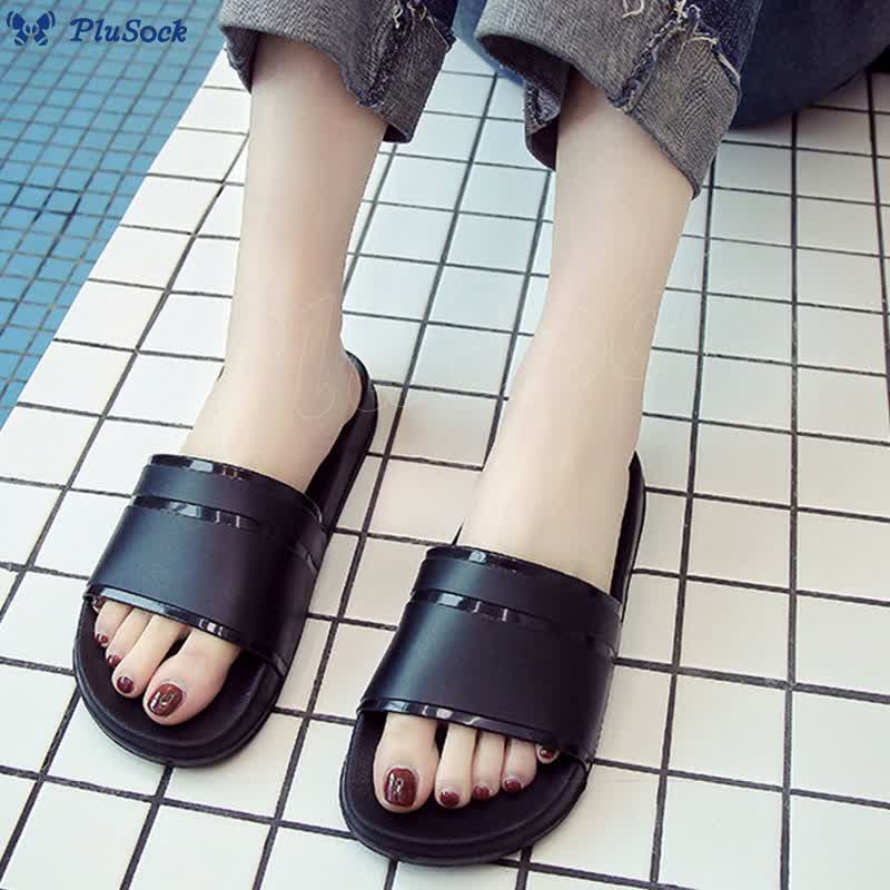 Plus Size Non Slip Solid Color Slides(2 Pairs)