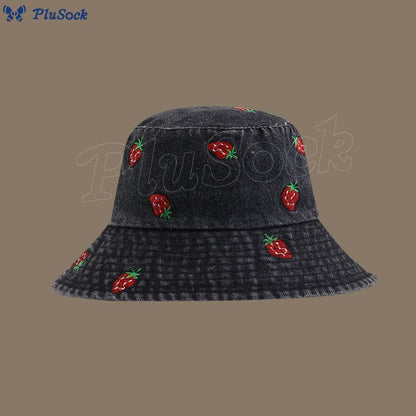 Plus Size Strawberry Bucket Hat