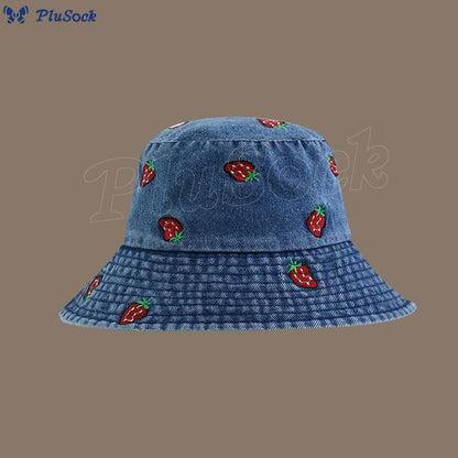 Plus Size Strawberry Bucket Hat