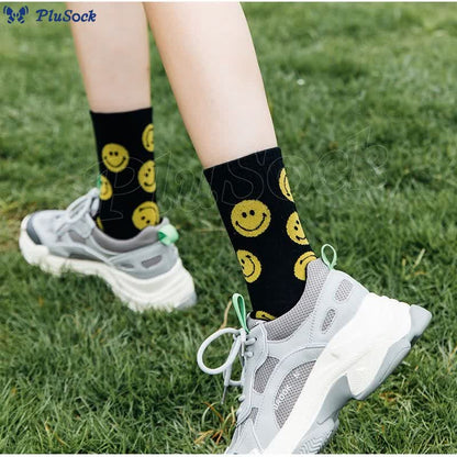 Plus Size Big Smiley Face Quarter Socks