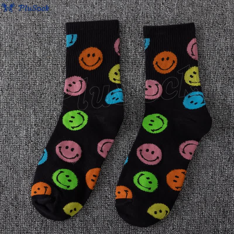 Plus Size Big Smiley Face Quarter Socks