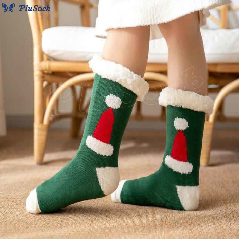 Plus Size Santa Hat Slipper Socks(2 Pairs)