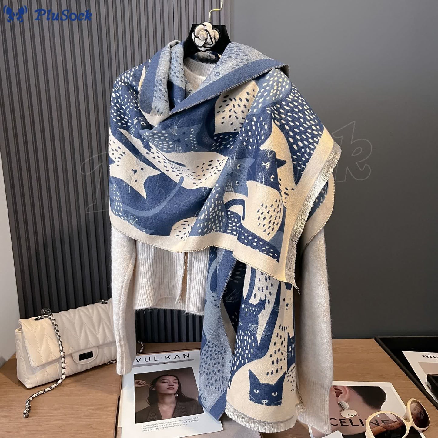 Sweet Cat Jacquard Blanket Scarf