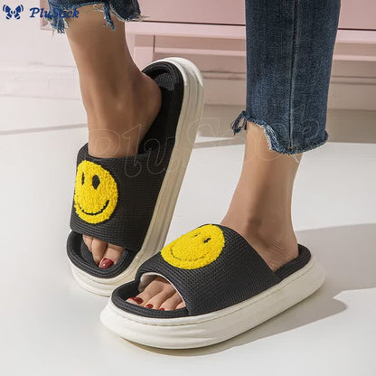 Plus Size Smiley Anti Slip Slippers