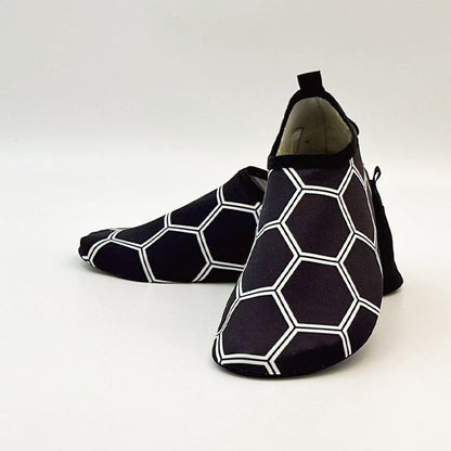 Plus Size Hexagon Slippers