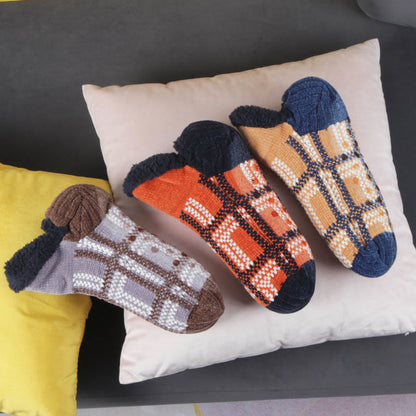 Plus Size Grid Slipper Socks