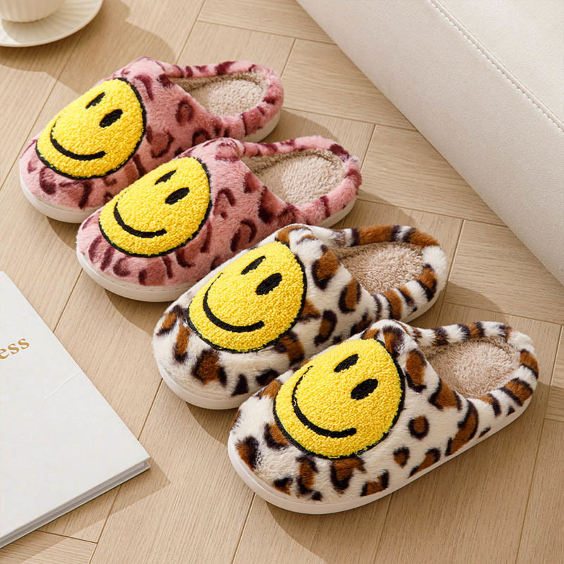 Plus Size Yellow Smiley Face Slippers