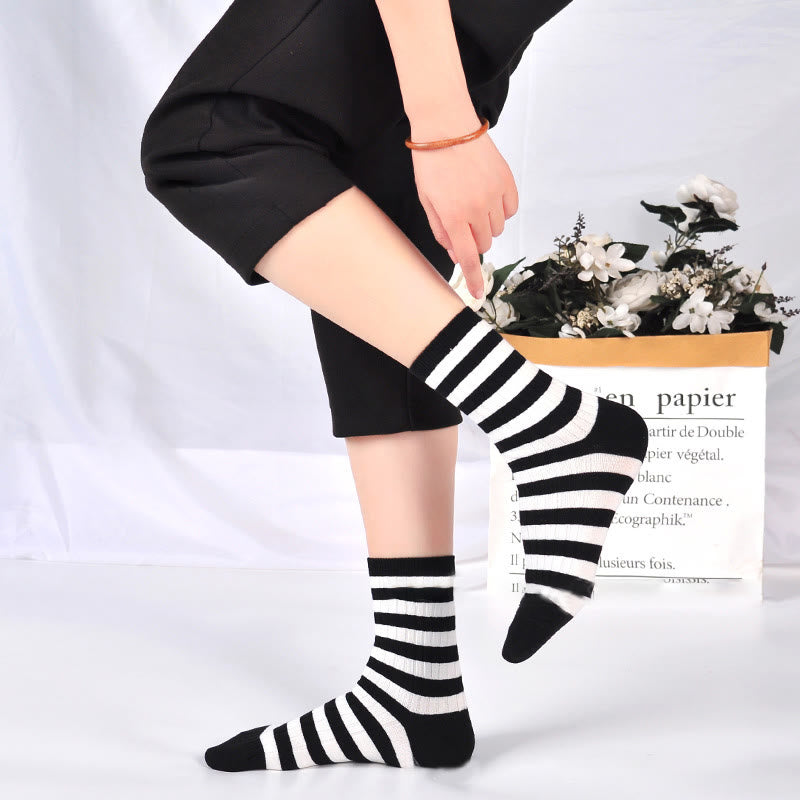 Plus Size Sports Striped Quarter Socks(8 Pairs)